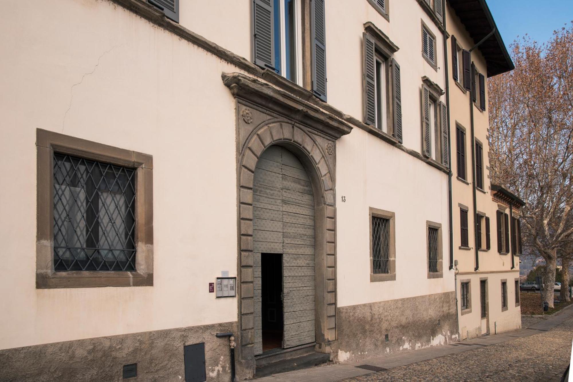 Casa Legami Charme&Relax Apartment Bergamo Bagian luar foto