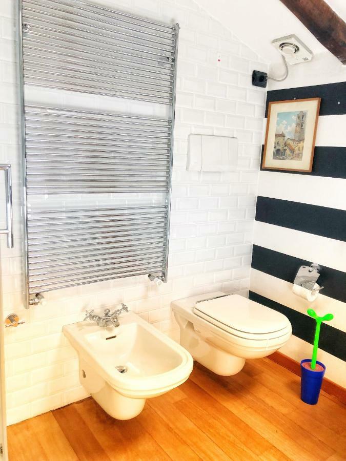 Casa Legami Charme&Relax Apartment Bergamo Bagian luar foto